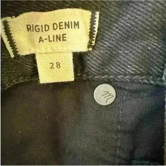 Madewell- "Rigid Denim A-line" Skirt Size
28 NWT! - Picture 9 of 11